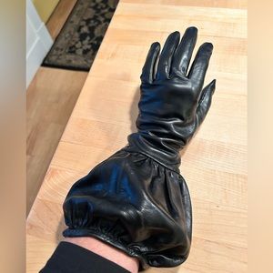 Bruno Carlo Creation vintage women’s leather gloves